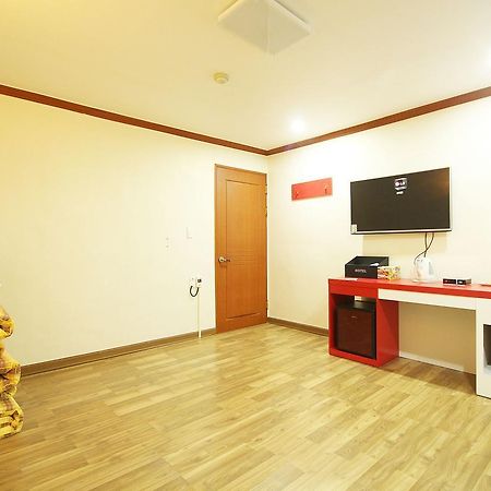 Picasso Motel Haeundae Puszan Kültér fotó