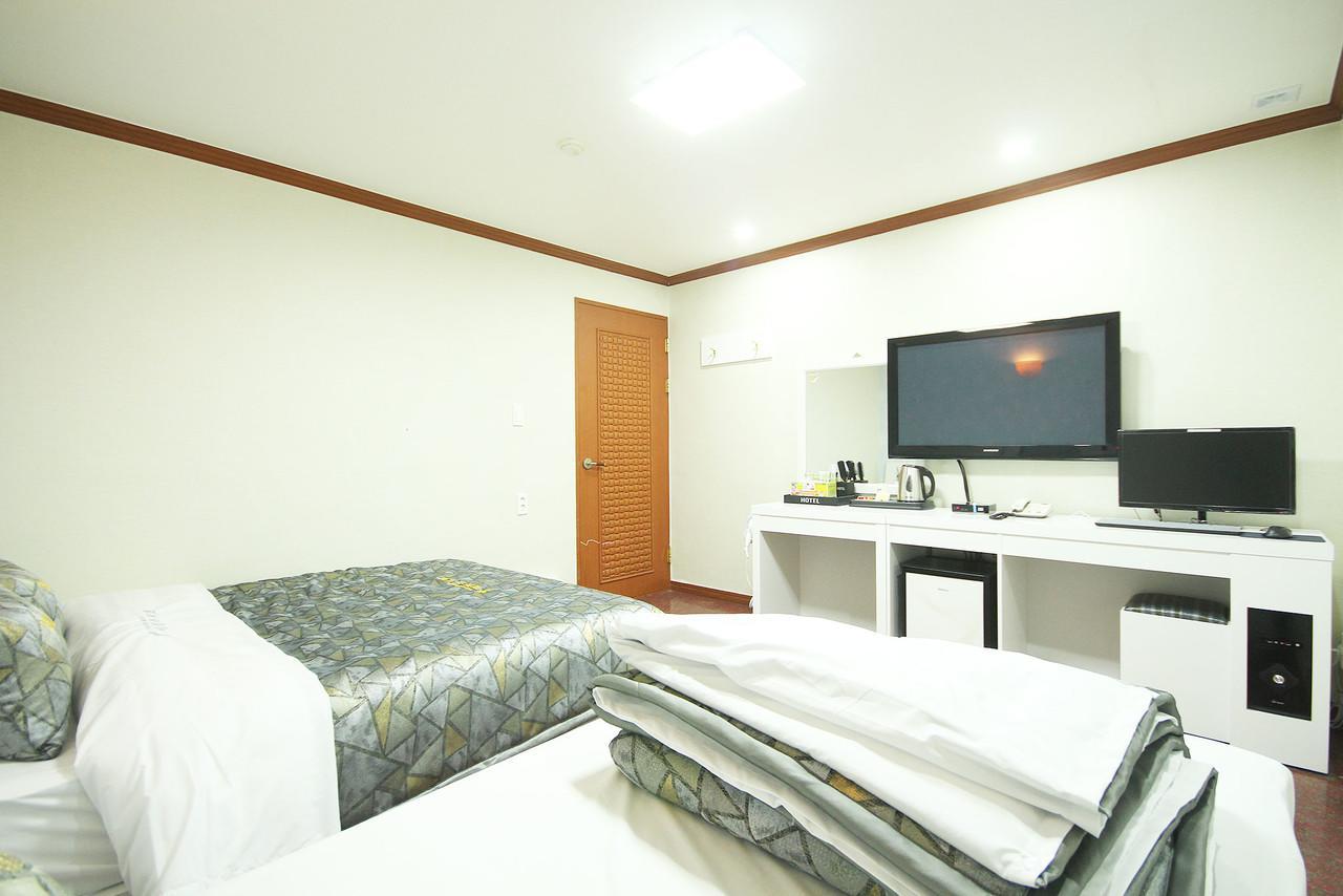 Picasso Motel Haeundae Puszan Kültér fotó